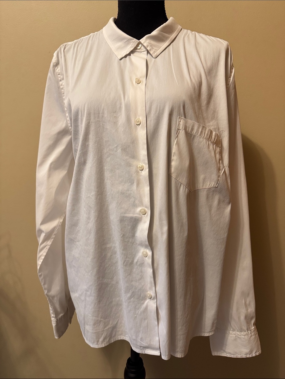 UNTUCKit White Button-Front Long Sleeve Shirt